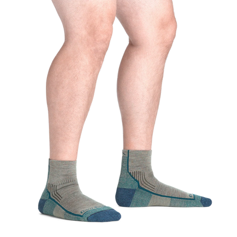 Men's Hiker Quarter Midweight Hiking Socks